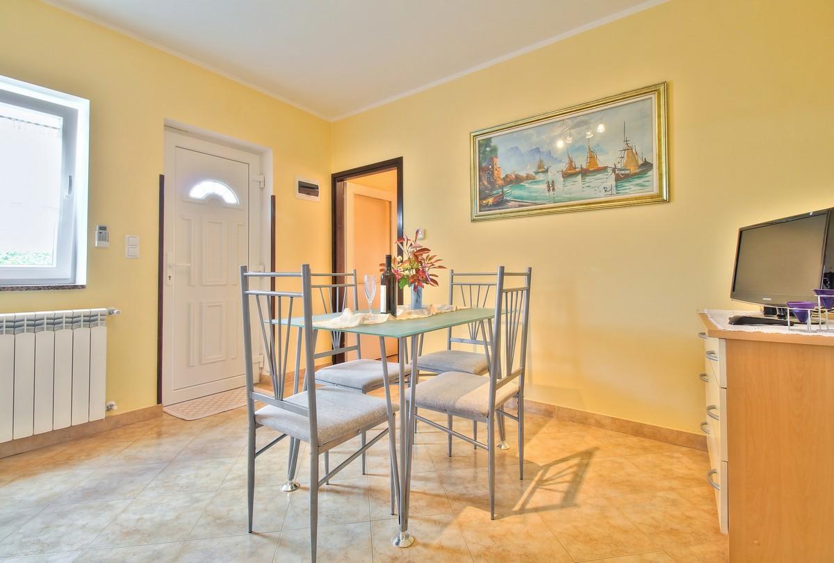 אומאג Lorena Apartments מראה חיצוני תמונה