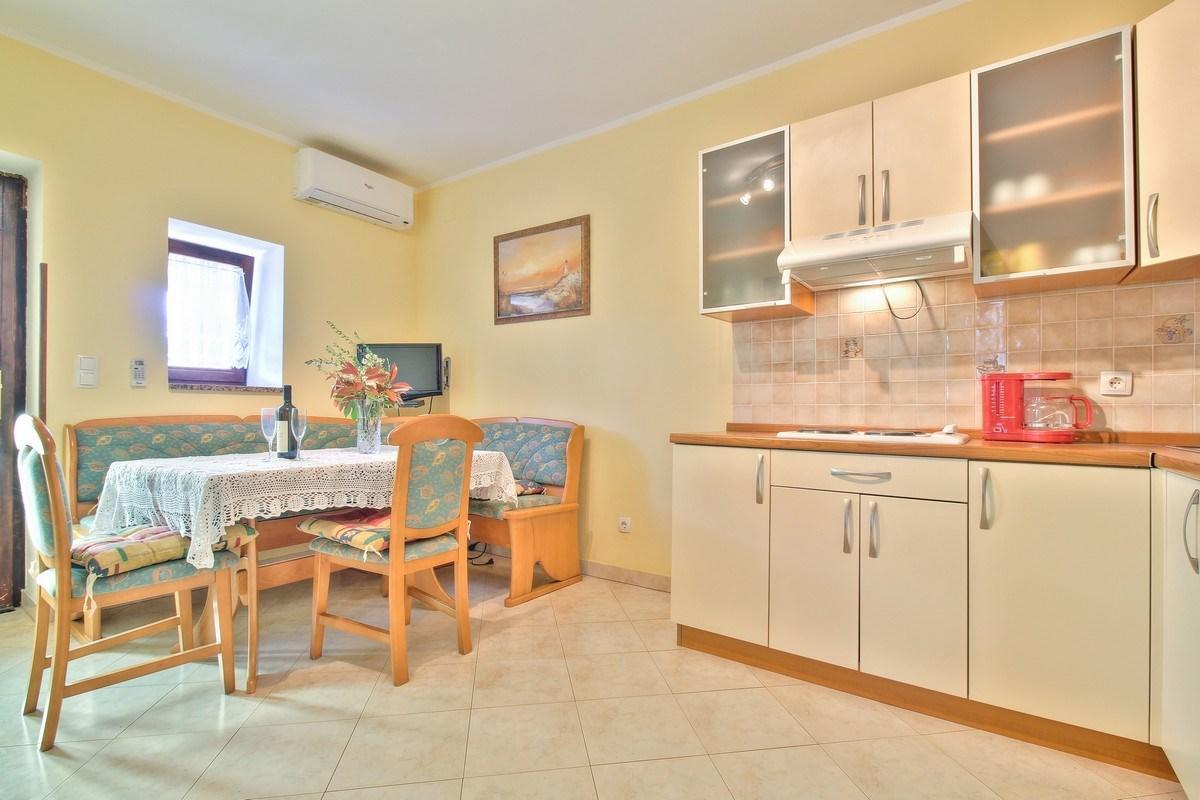 אומאג Lorena Apartments מראה חיצוני תמונה