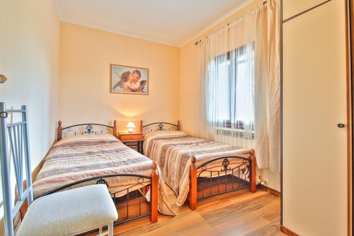 אומאג Lorena Apartments מראה חיצוני תמונה